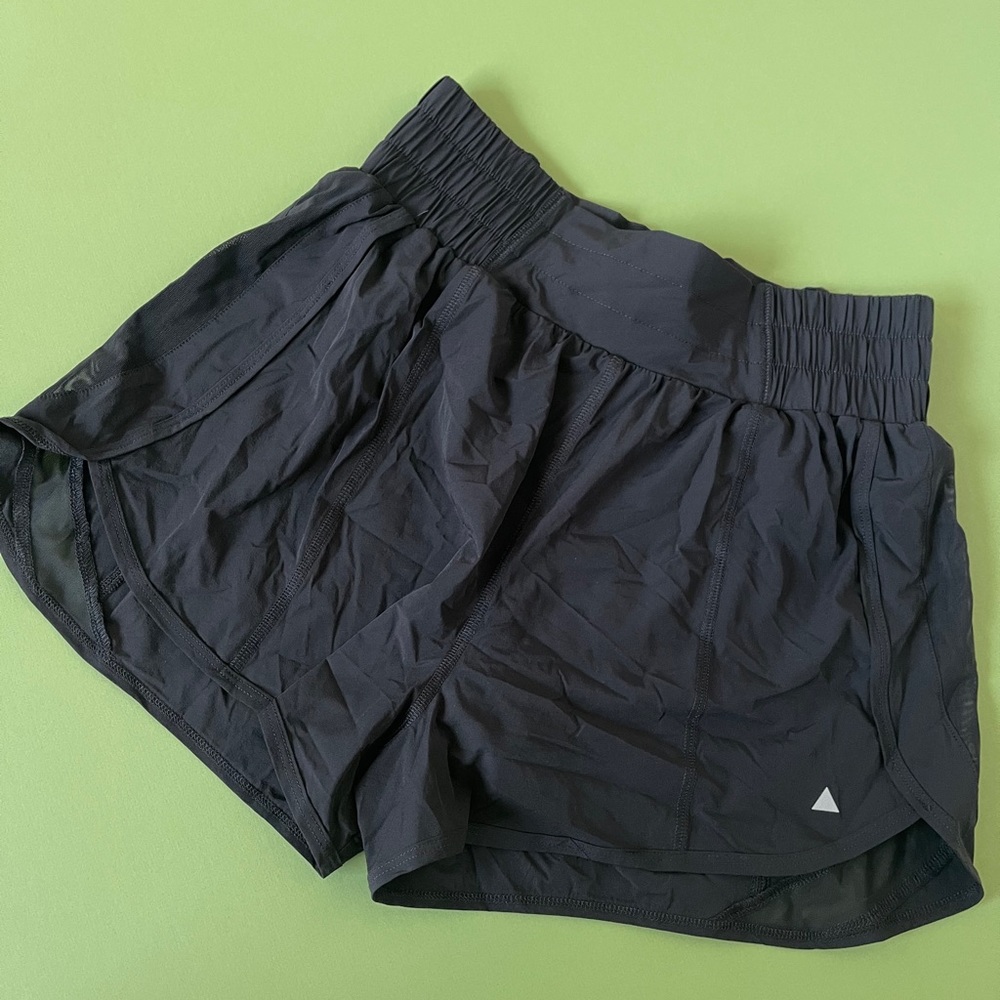 Balance Breeze Short
